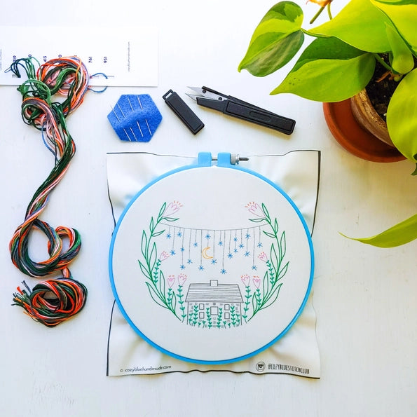 Cozyblue Handmade Embroidery Kit - Golden Slumbers