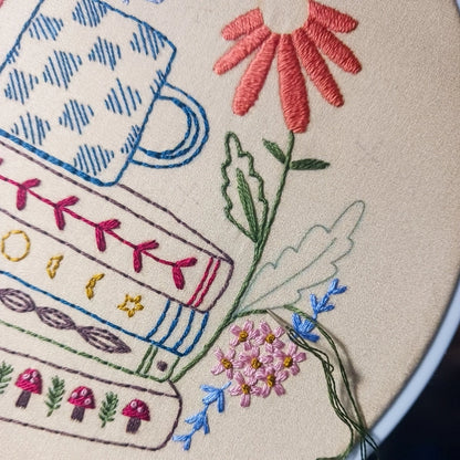 Cozyblue Handmade Embroidery Kit - Book Nook