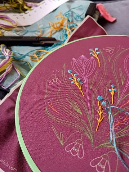 Cozyblue Handmade Embroidery Kit - Early Bloomer