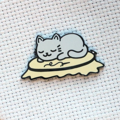 Snarky Crafter Needle Minder - Comfy Kitty Hoop