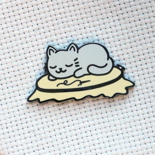 Snarky Crafter Needle Minder - Comfy Kitty Hoop