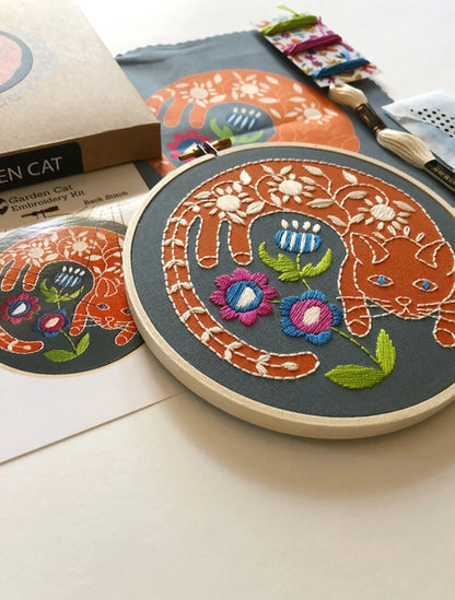 Rikrack Embroidery Kit - Garden Cat